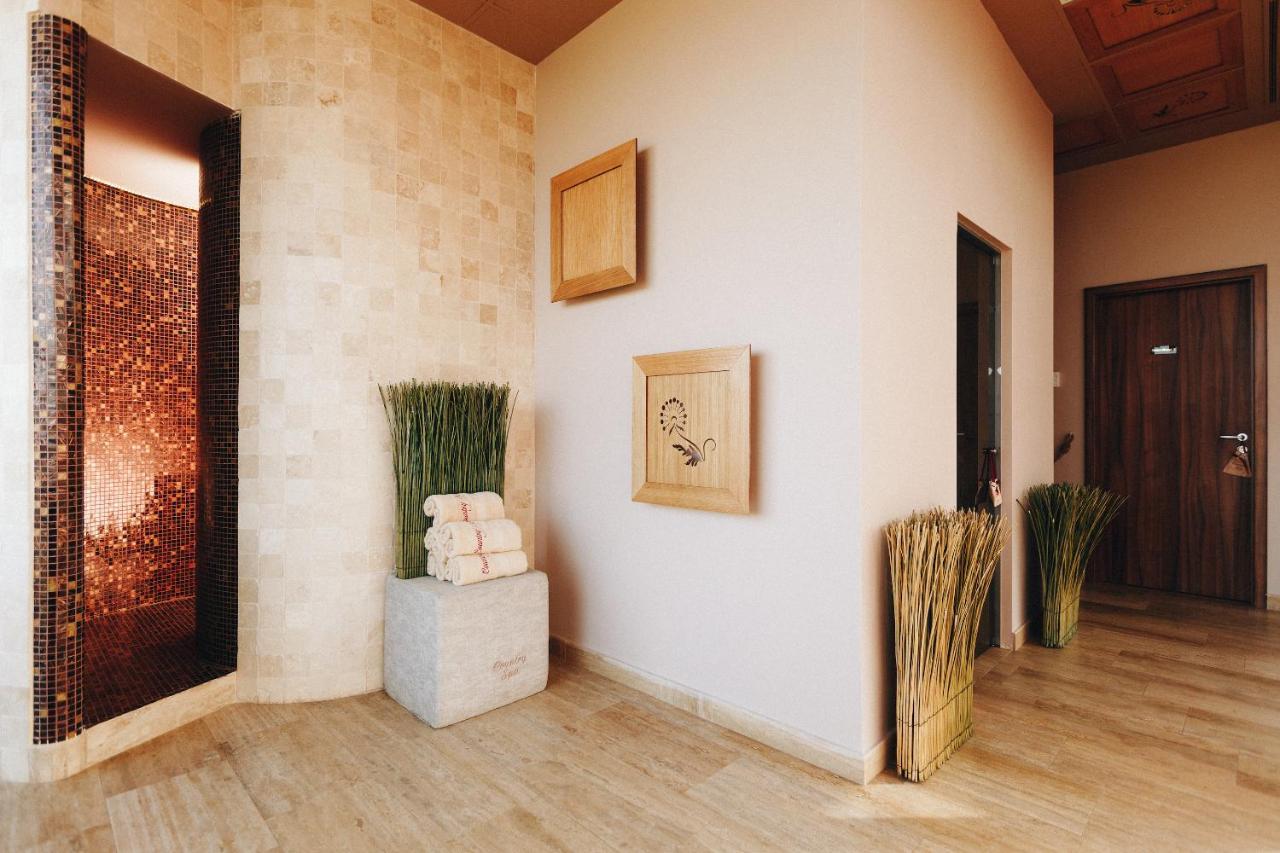 Country Spa Retreat Snagov Dış mekan fotoğraf Interior of a spa