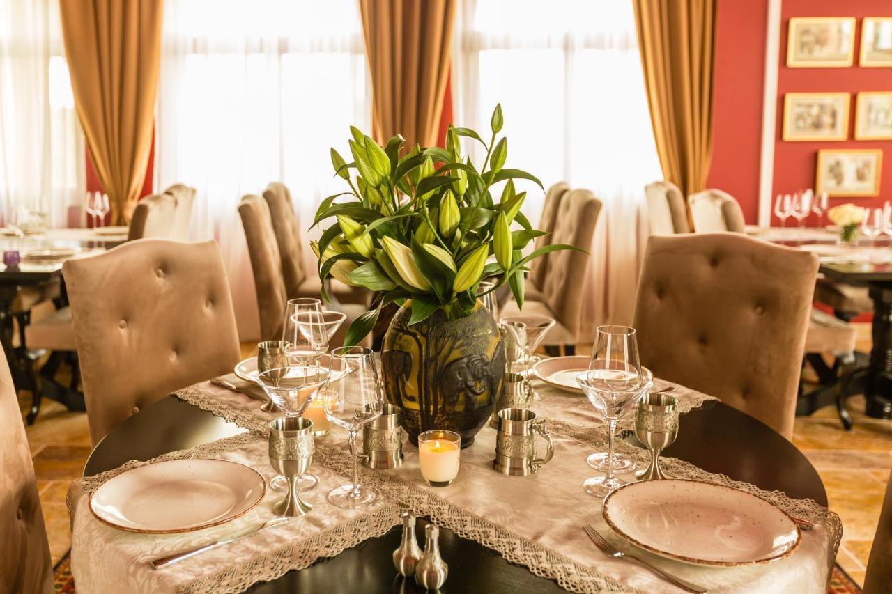 Country Spa Retreat Snagov Dış mekan fotoğraf Restaurant in Belgrade