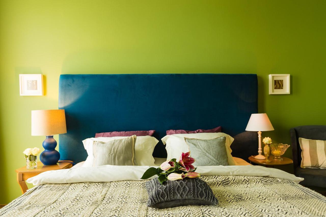 Country Spa Retreat Snagov Dış mekan fotoğraf A bedroom