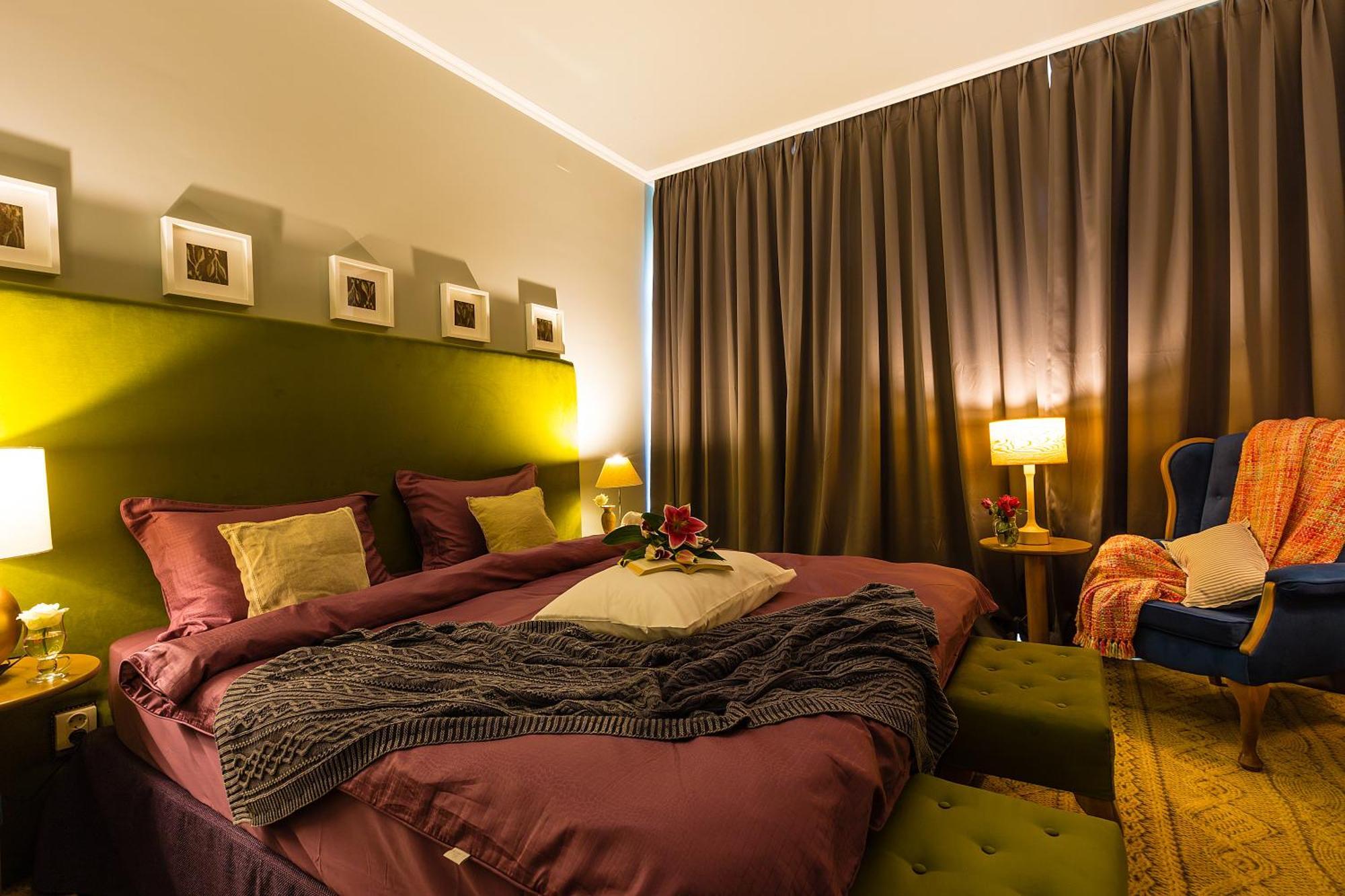 Country Spa Retreat Snagov Dış mekan fotoğraf A bedroom